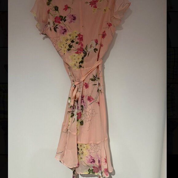 NWT Danny & Nicole Coral Pink Floral Ruffle Flutter Surplice Midi Dress Size 16 - Picture 7 of 7